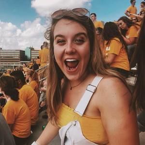 Meet your Posher, Maddie